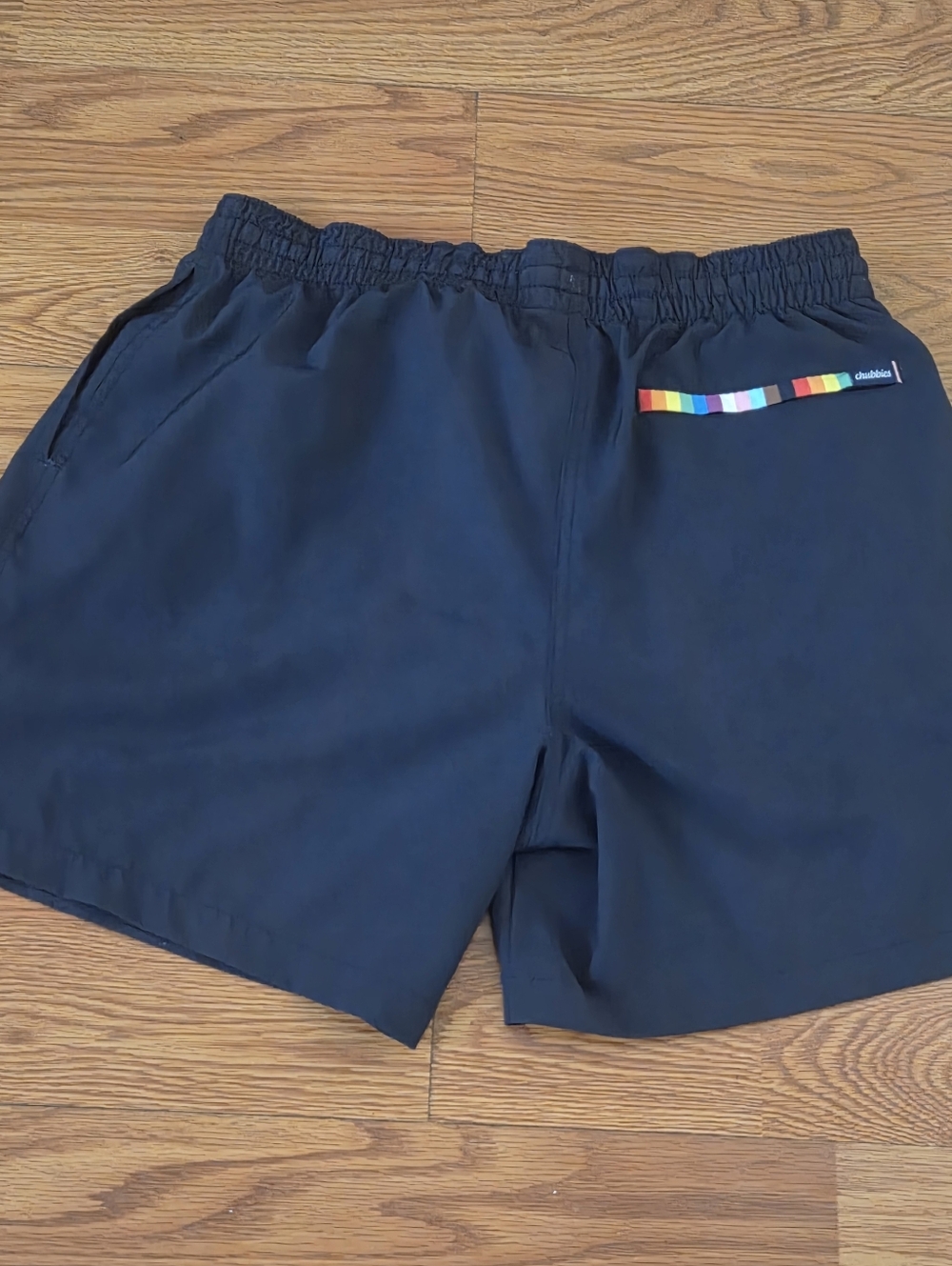 Chubbies Lined Swim Trunks Midnight Black Rainbow Stipes Men's Large Inseam 5.5" - Picture 8 of 9